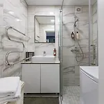 Appartamento Riverfront 2bd Old Town By Domvia *